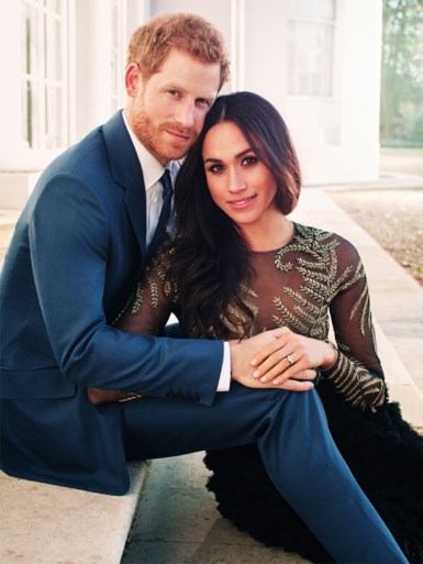 Prins Harry en Meghan Markle geven verlovingsfoto’s vrij