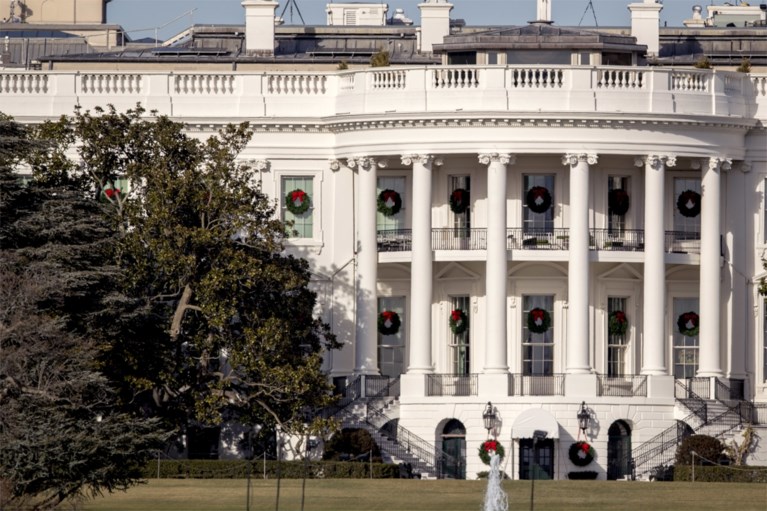 Melania laat eeuwenoude boom bij Witte Huis weghalen