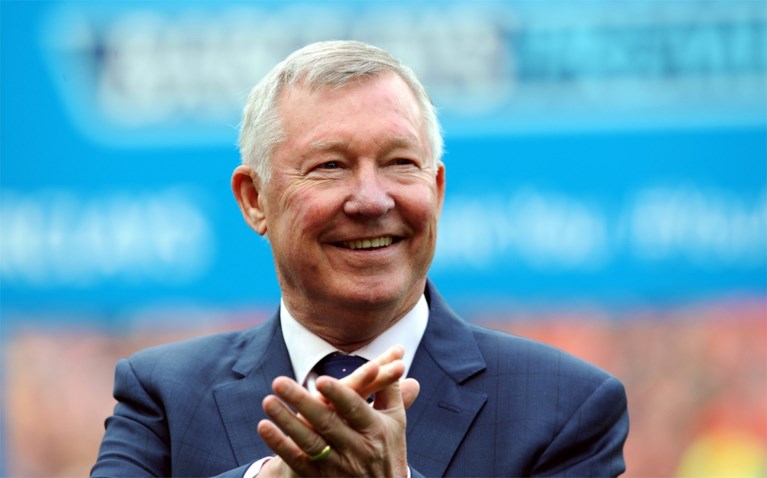 Arsène Wenger evenaart record van Sir Alex Ferguson in Premier League