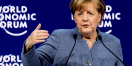 Merkel vernietigend over Trump-doctrine