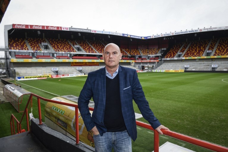 Nieuwe coach Van Wijk is begonnen aan Operatie Redding bij KV Mechelen: “Dit wordt een aartsmoeilijke opdracht”
