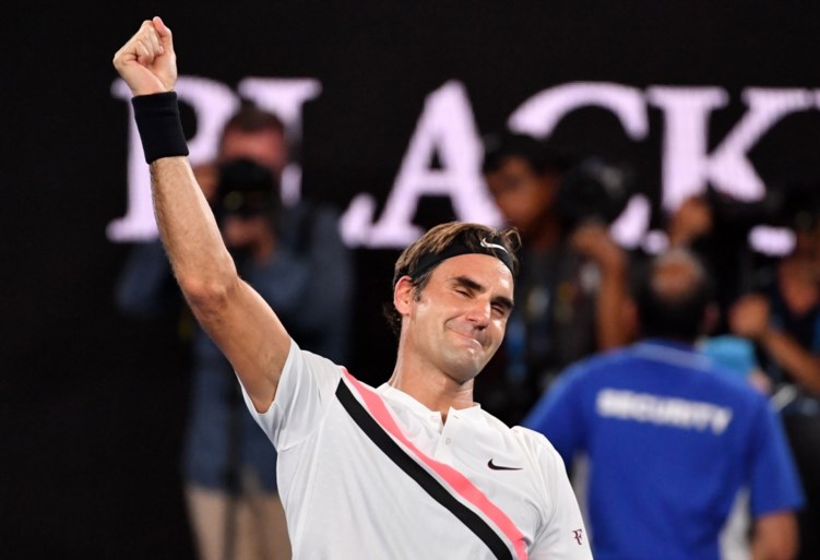 King Roger! Federer wint Australian Open na spannende vijfsetter tegen Cilic en pakt zijn 20e Grand Slam