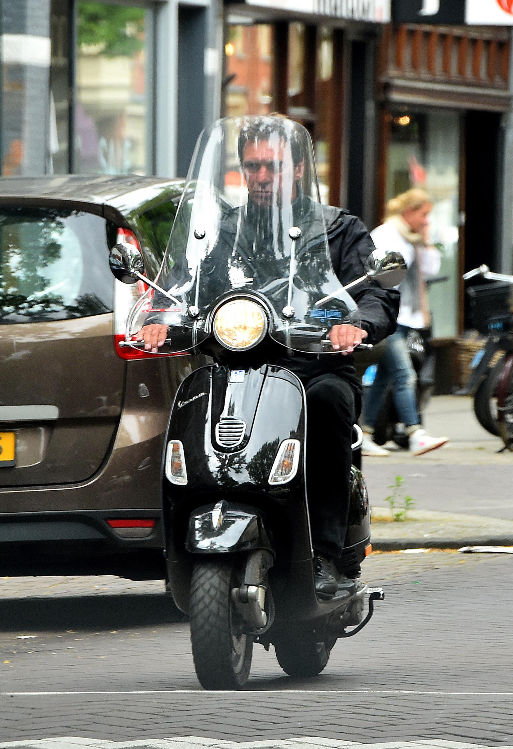 De crimineel die niet dreigt, maar doet | De Standaard Mobile