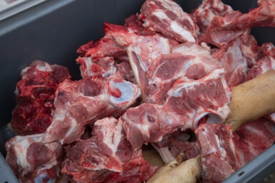 ‘Bijna helft Belgen eet minder vlees’