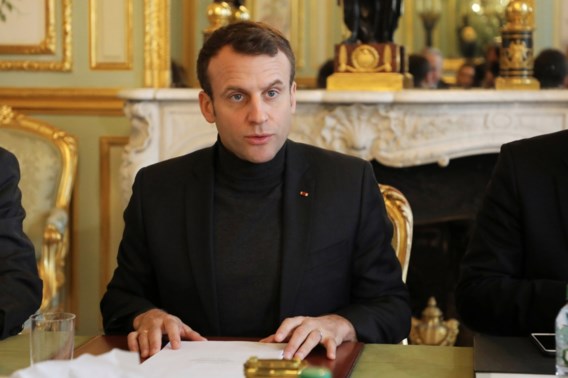 Macron dreigt met Syrische bombardementen als er bewijzen zijn van chemische wapens