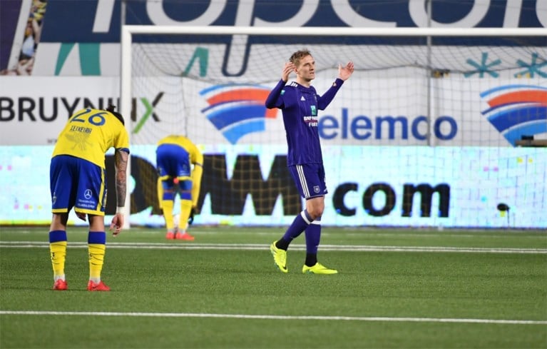 STVV stuurt Anderlecht met schaamrood op de wangen terug