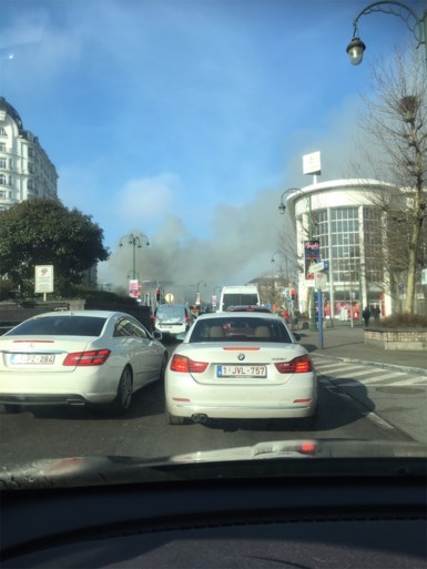 Zware brand vernielt loods van Brusselse meubelzaak