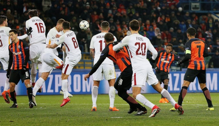 Bleke Nainggolan gaat met AS Roma onderuit tegen Shakhtar Donetsk