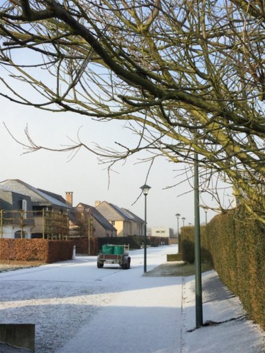 Limburg en Vlaams-Brabant bedekt onder laagje ‘industriële sneeuw’
