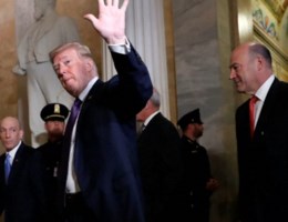 Tillerson ontslagen: veertien maanden chaos in het Witte Huis van Trump