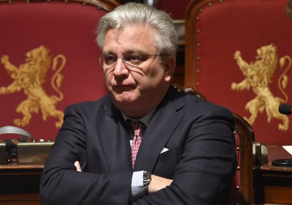 Kamer stemt voor gedeeltelijke inhouding dotatie prins Laurent