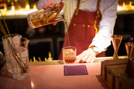 Cocktails in Brugge en Kortrijk: gepolijste drankjes in chique sferen