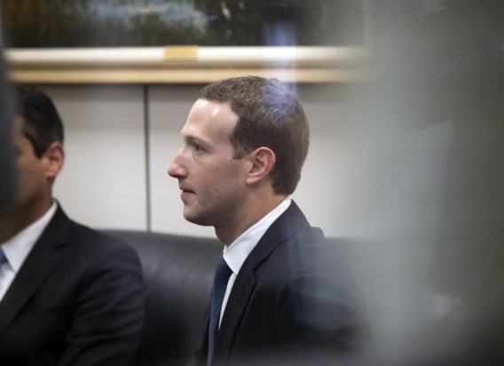 Zuckerberg: 'Facebook heeft fouten gemaakt, het moet beter'