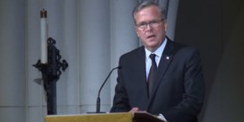 Jeb Bush lacht en huilt tijdens begrafenis Barbara Bush