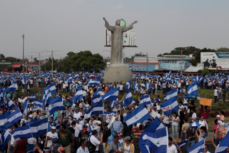 Stoet van zes kilometer lang protesteert tegen regering in Nicaragua