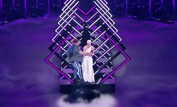 Brit die podium songfestival bestormde was niet aan proefstuk toe