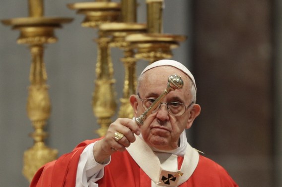 Paus Franciscus tegen homoseksueel: ‘God heeft je zo gemaakt en hij houdt van jou’