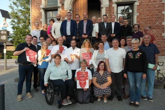 Partijen laten in hun kaarten kijken tijdens UNIZO verkiezingsdebat