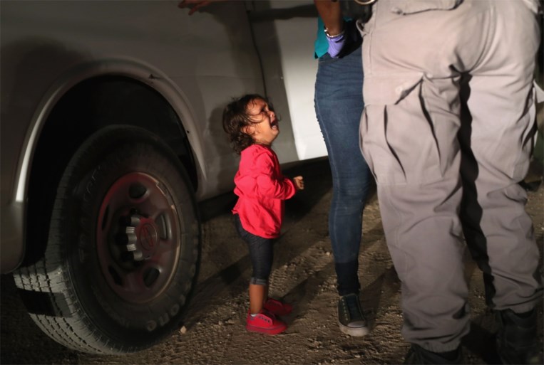 Time zet huilende kleuter en neerkijkende Trump op cover