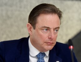 De Wever: ‘Vrees dat de Arcospaarders hun geld niet gaan terugkrijgen’