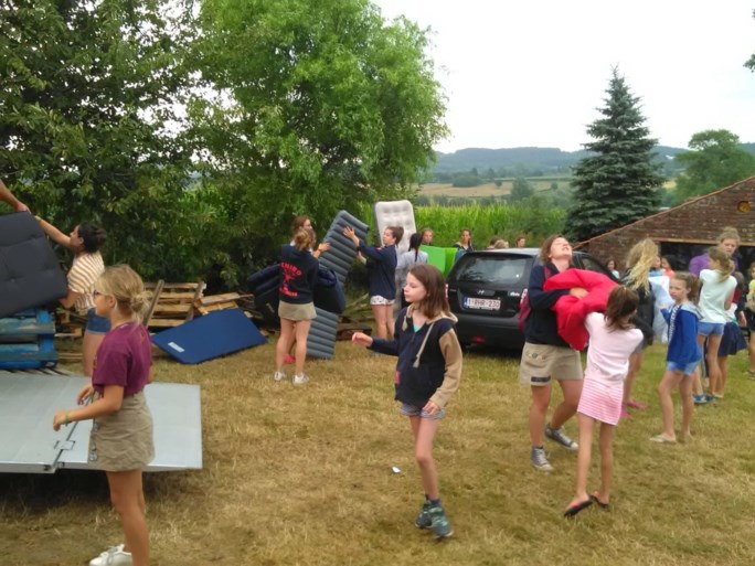 120 kinderen geëvacueerd van jeugdkamp na onweer