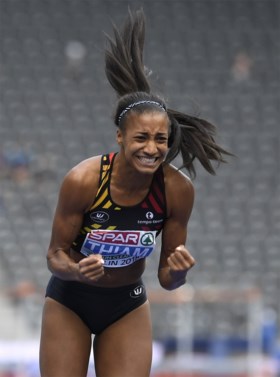 Grand slam voor Thiam! Na olympisch goud en wereldtitel nu ook Europees kampioene op de zevenkamp