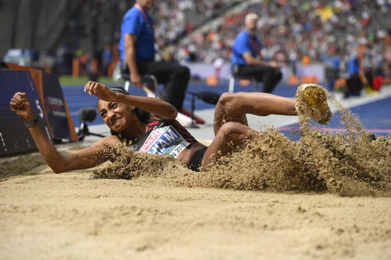 Grand slam voor Thiam! Na olympisch goud en wereldtitel nu ook Europees kampioene op de zevenkamp