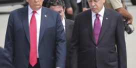 Turkije en VS praten over vrijlating gevangen dominee, lira blijft klappen krijgen