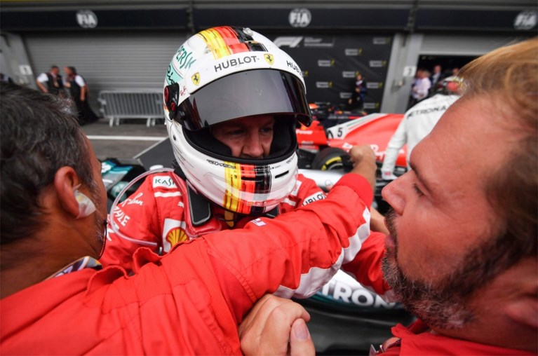 Vettel pakt makkelijke zege in GP van België, enorme crash ontsiert start