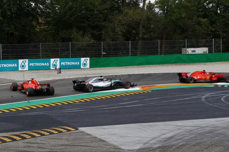 Lewis Hamilton verslaat Ferrari op eigen bodem na ultraspannende finale, Vandoorne finisht dertiende