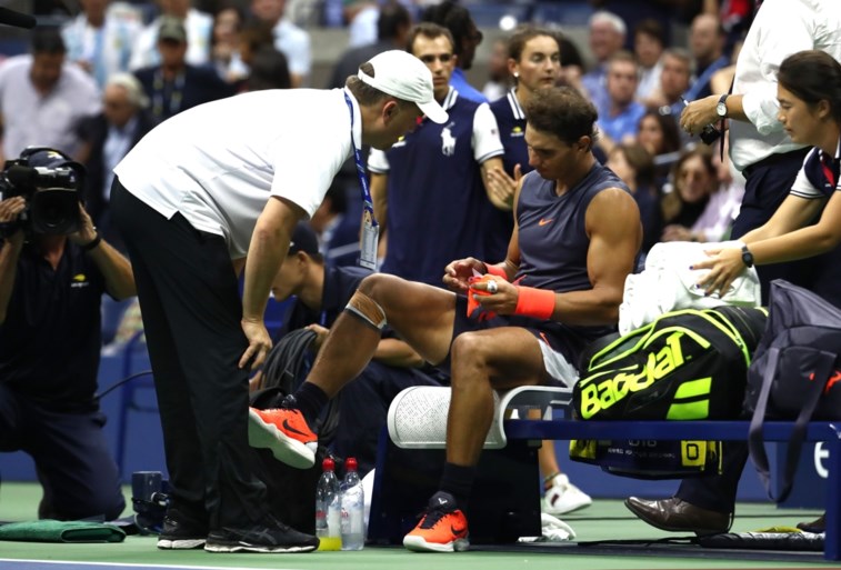 Nadal geeft op en doet Del Potro US Open-finale tegen Djokovic cadeau