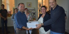 Oppositiepartij uit Wielsbeke verzamelt 1.200 handtekeningen om buitenzwembad open te houden