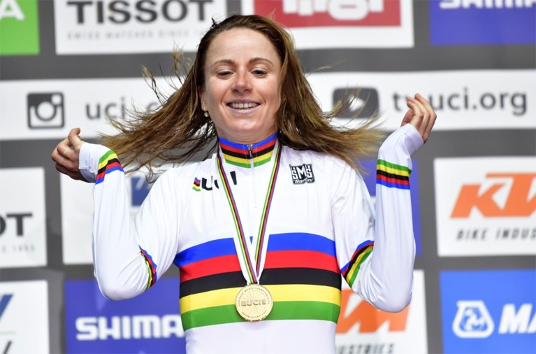 Nederlandse dames pakken alle medailles op WK tijdrijden, Van Vleuten volgt zichzelf op als wereldkampioene