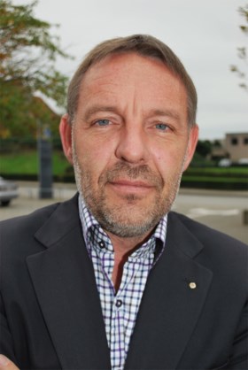 De ‘beste’ en ‘slechtste’ burgemeester van het land reageren op het gemeenterapport en verklaren hun top- en flopscore