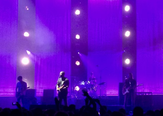 Bloc Party Boven