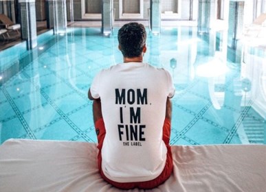 Verzoenen Tegenstrijdigheid Egomania Mom, I'm fine' wordt kledingmerk | De Standaard Mobile