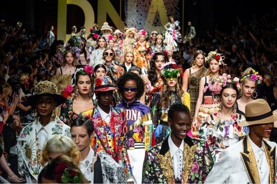 Dolce & Gabbana annuleert modeshow na ‘discriminerende’ filmpjes