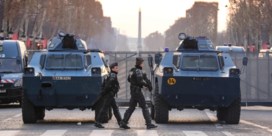 Al 32 gele hesjes gearresteerd in Parijs