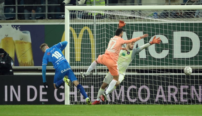 Geen droomstart voor Fred Rutten: Anderlecht verliest bij AA Gent