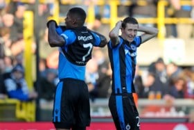 Club Brugge schiet te laat wakker tegen uitgekookt Charleroi en lijdt zure thuisnederlaag