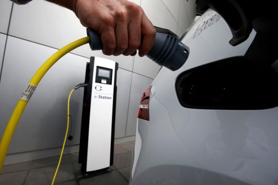 Zweden wil vanaf 2030 verbod op nieuwe diesel- en benzinewagens