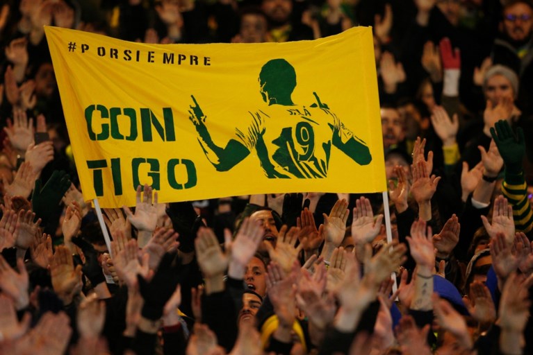 Nantes eert vermiste Sala in eerste thuiswedstrijd met indrukwekkende tifo’s, emotioneel applaus in minuut 9