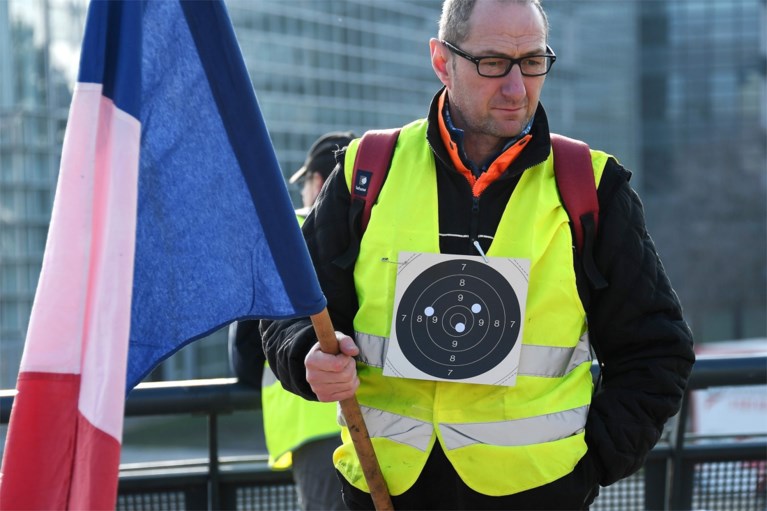 Meer dan 58.000 gilets jaunes de straat op in Frankrijk