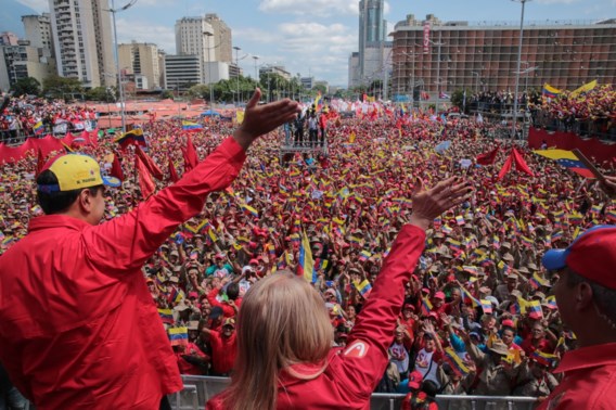 President Maduro waarschuwt voor burgeroorlog