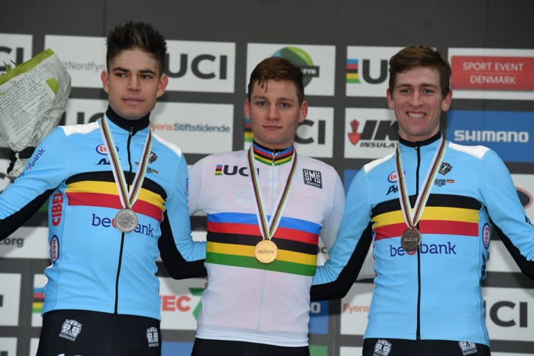 REACTIES. Mathieu van der Poel slaakt zucht van opluchting, maar ook Wout van Aert voelt “last van schouders vallen”