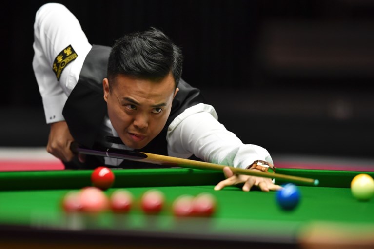 Titelverdediger Ronnie O’Sullivan verrassend uitgeschakeld in eerste ronde World Grand Prix snooker