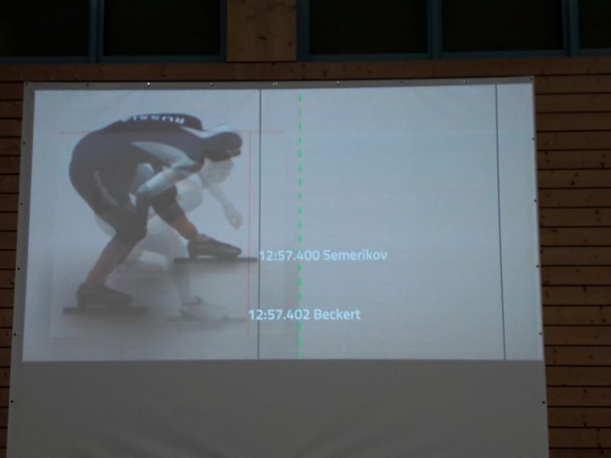 Nederlander blijft oppermachtig op 10.000 meter: Jorrit Bergsma pakt goud