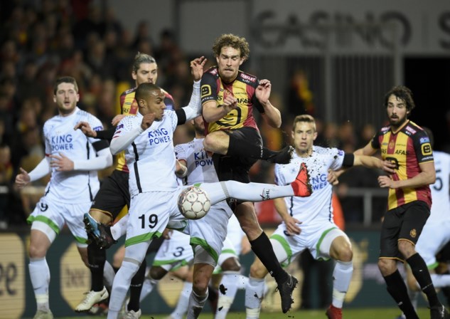 Union en KV Mechelen scheuren broek aan wangedrag in beker, ook KV Kortrijk beboet door voetbalbond (Brussel) | De Standaard Mobile
