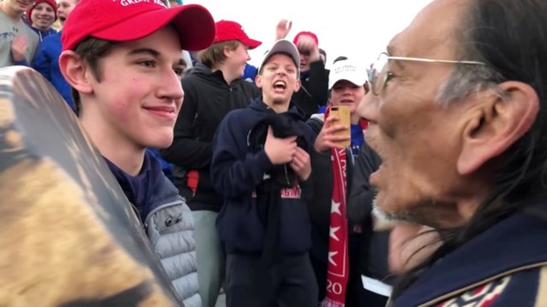 Tiener wil 250 miljoen dollar van Washington Post wegens omstreden video