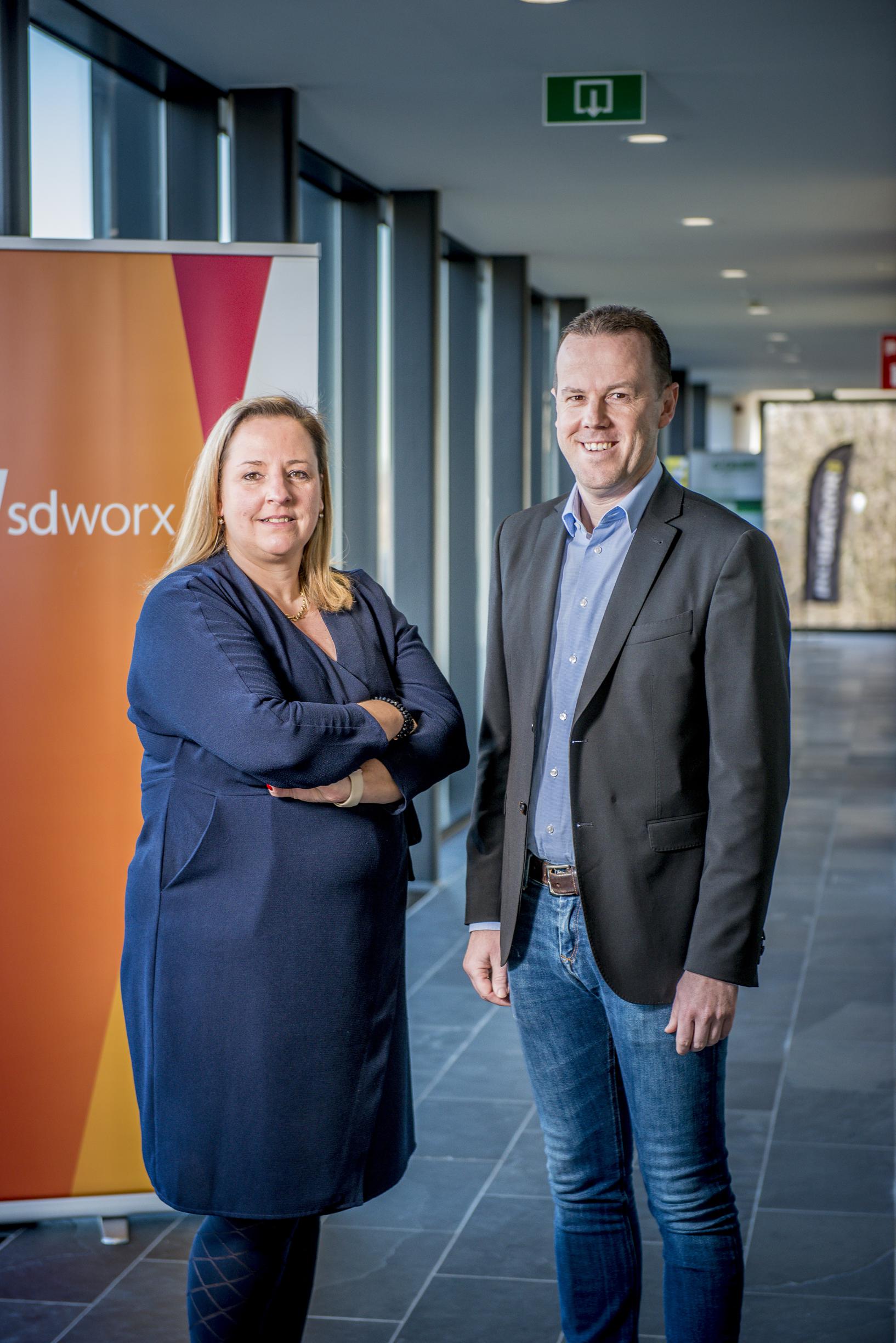 SD Worx opent nieuw kantoor in IncubaThor De Standaard Mobile